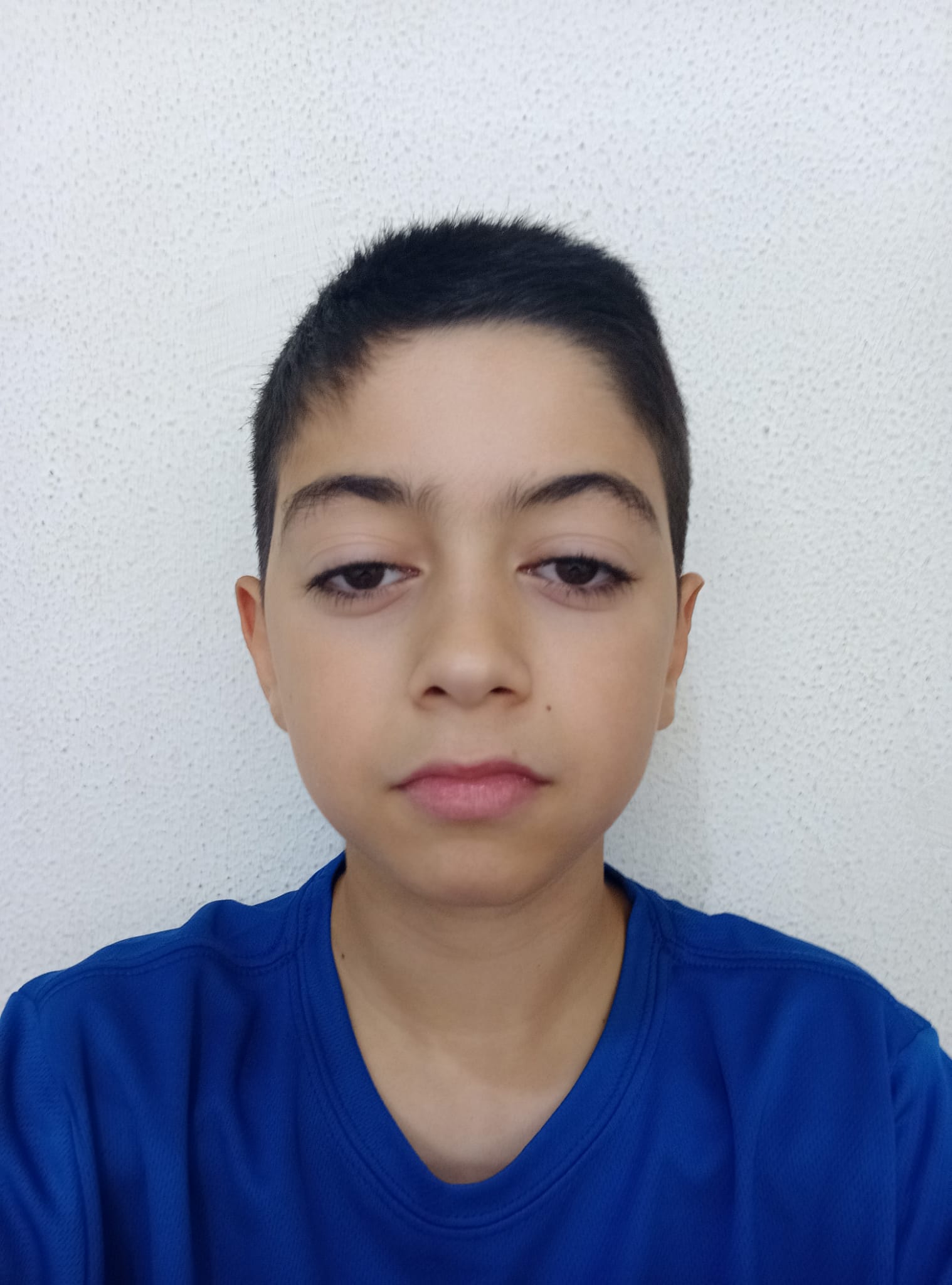 תום אברון