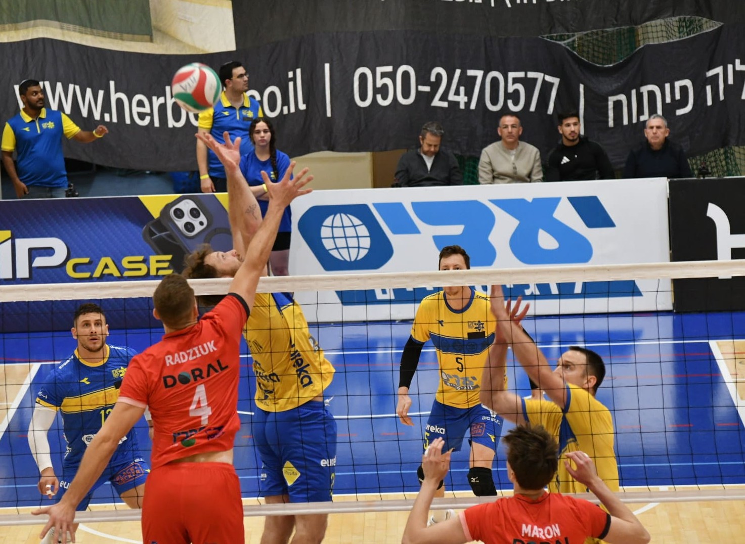 הקלאסיקו של מכבי יעדים תל אביב