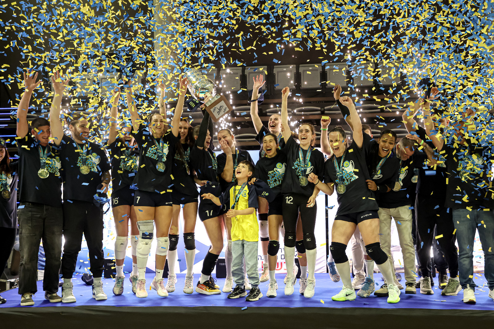 גביע המדינה לאשדוד שמשלימה דאבל היסטורי!