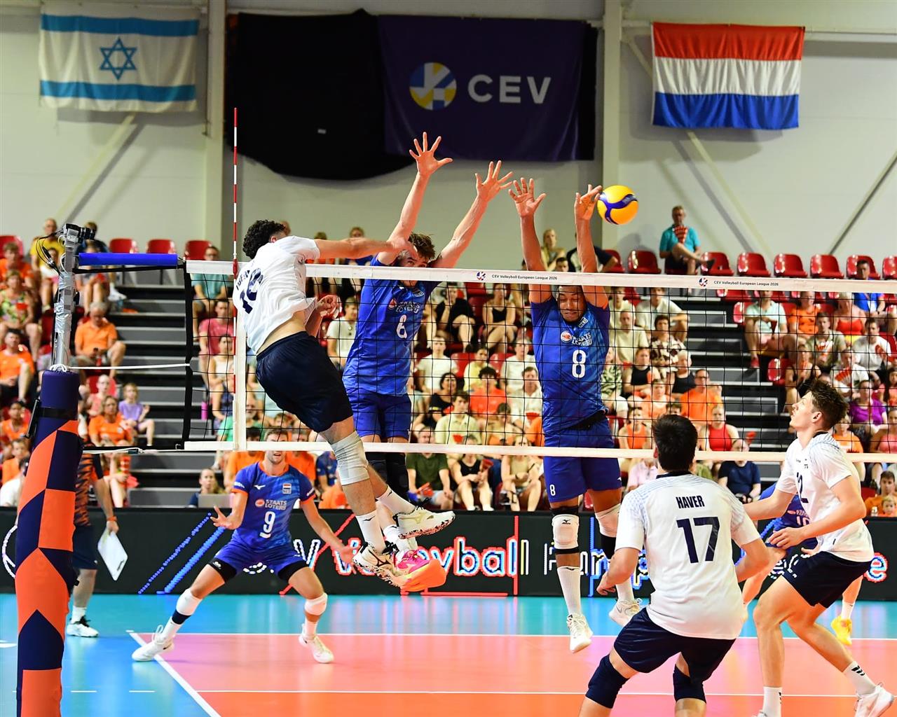 הפסד מכובד בקרב אדיר: נבחרת הכדורעף נכנעה 3:1 להולנד